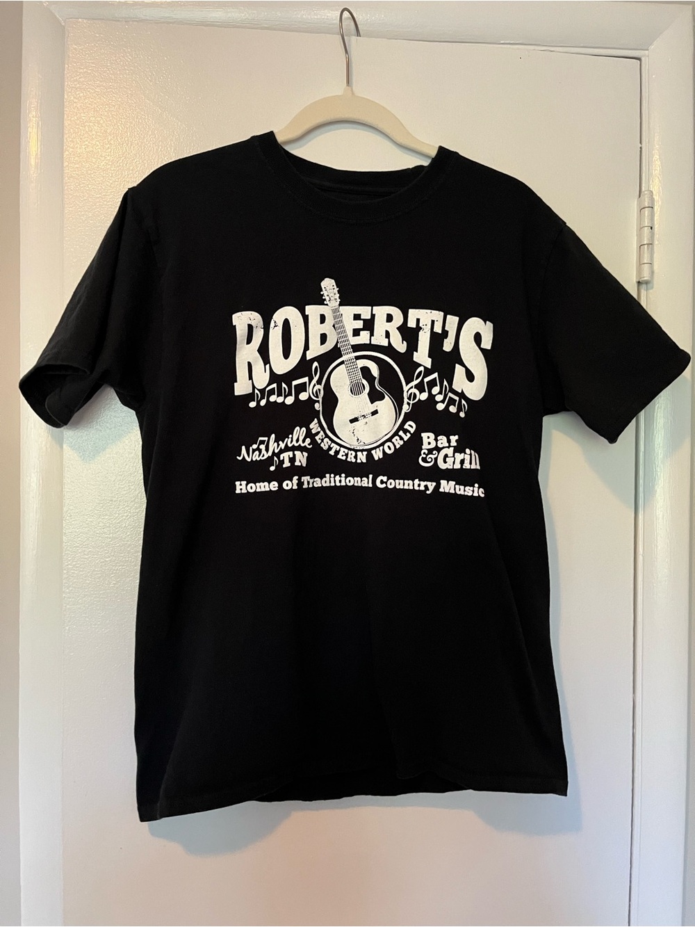 Robert's Guitar Graphic Tee - Black & White